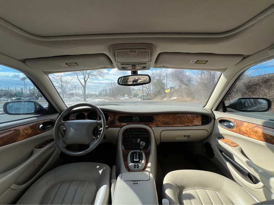 2000 Jaguar X308 XJ - Image 16 of 17