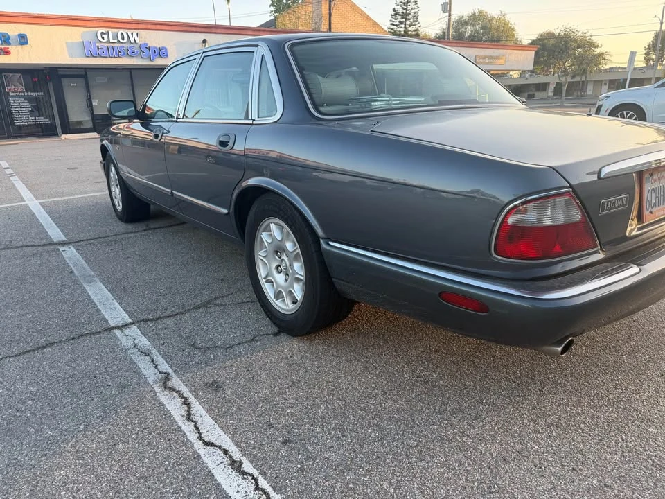 2000 Jaguar X308 XJ - Image 3 of 15