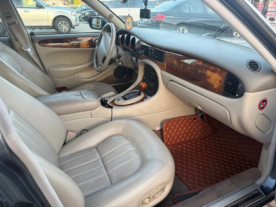 2000 Jaguar X308 XJ - Image 11 of 15