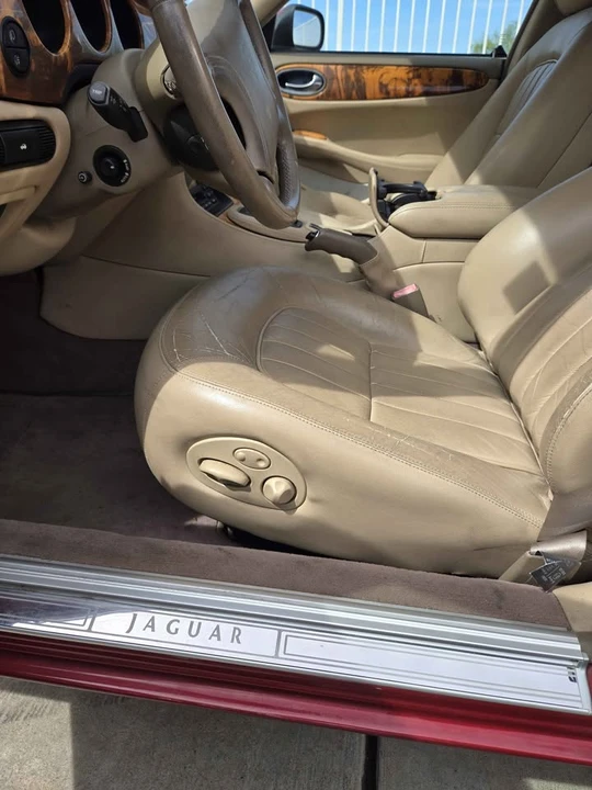 2000 Jaguar X308 XJ - Image 10 of 12