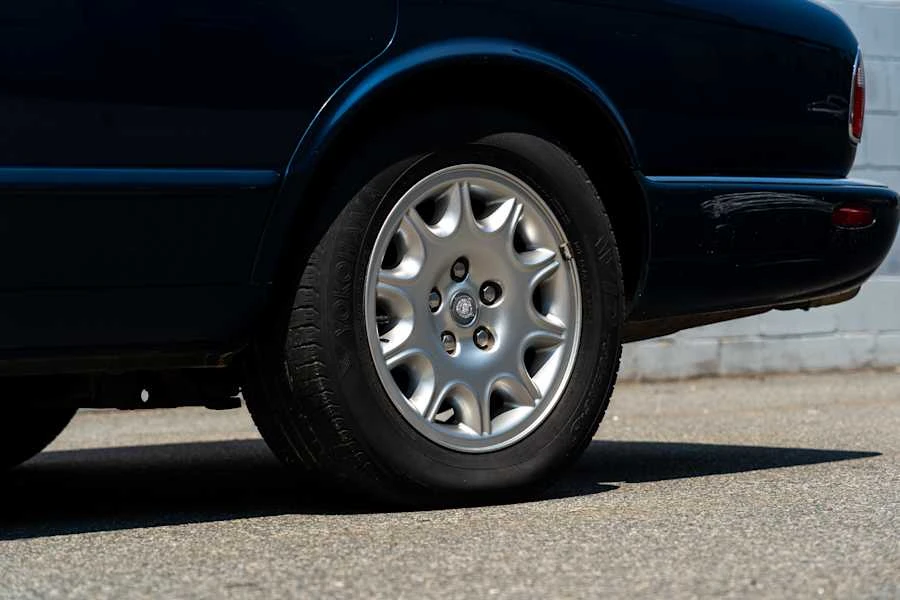 2000 Jaguar X308 XJ - Image 10 of 27