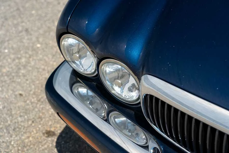 2000 Jaguar X308 XJ - Image 11 of 27