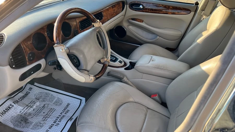 2000 Jaguar X308 XJ - Image 4 of 14