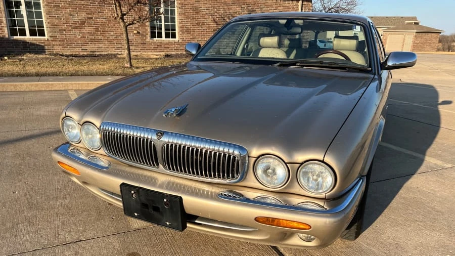 2000 Jaguar X308 XJ - Image 10 of 14