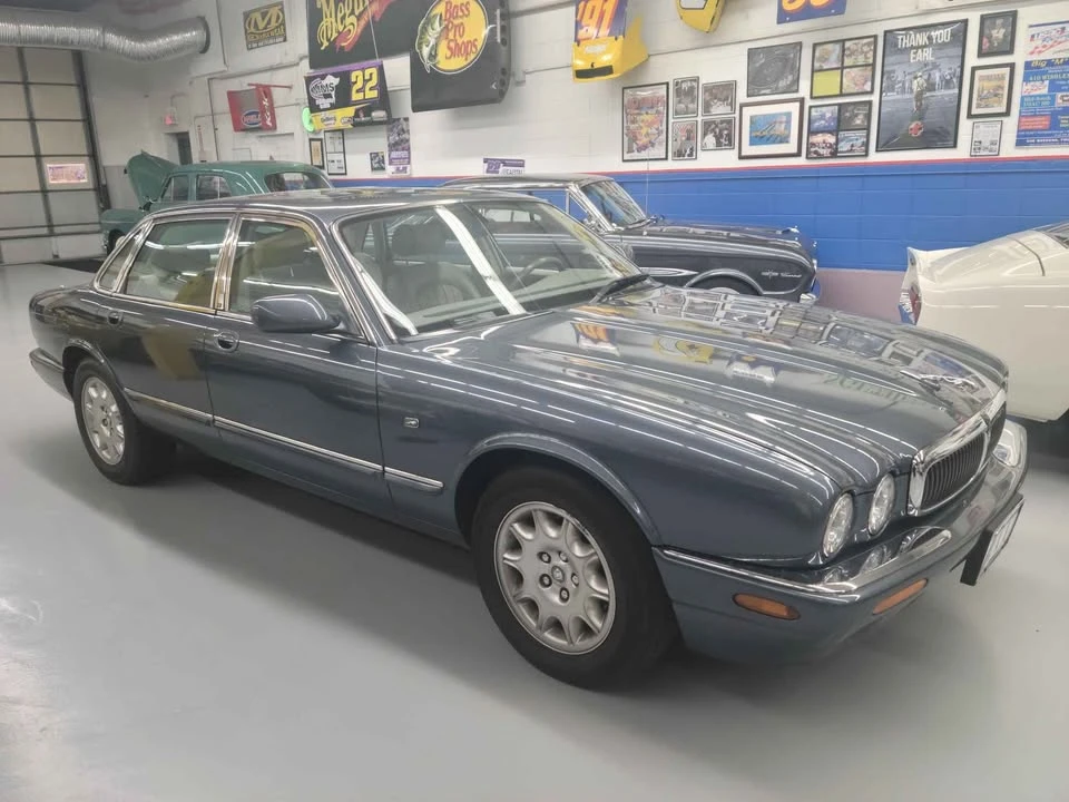2000 Jaguar X308 XJ - Image 5 of 16