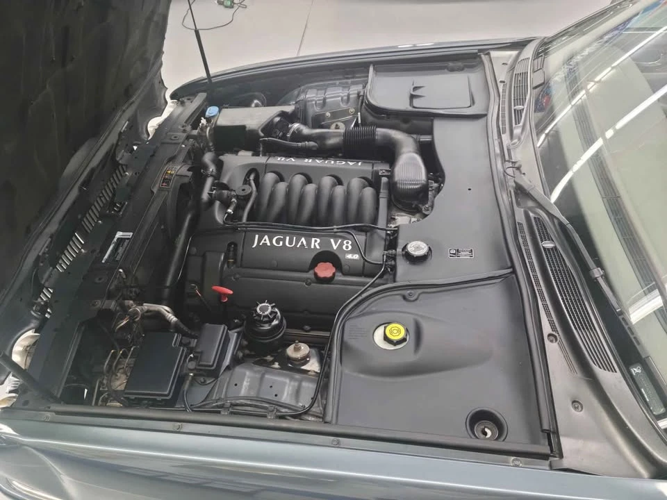 2000 Jaguar X308 XJ - Image 10 of 16
