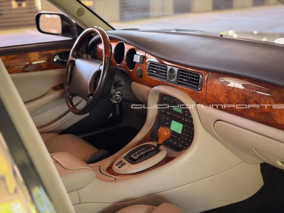 2000 Jaguar X308 XJR - Image 19 of 20