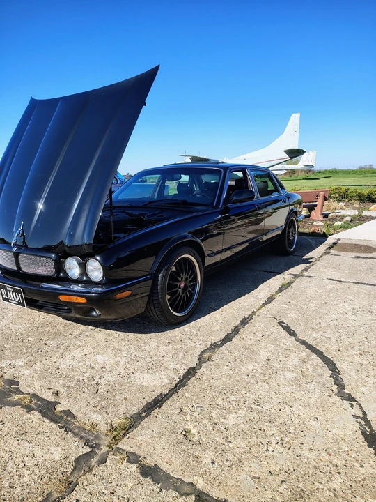 2000 Jaguar X308 XJR - Image 23 of 31