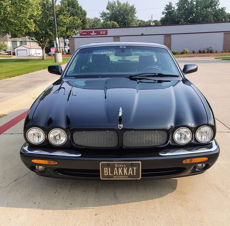 2000 Jaguar X308 XJR - Image 5 of 31