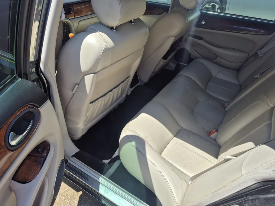 2000 Jaguar X308 XJR - Image 22 of 24