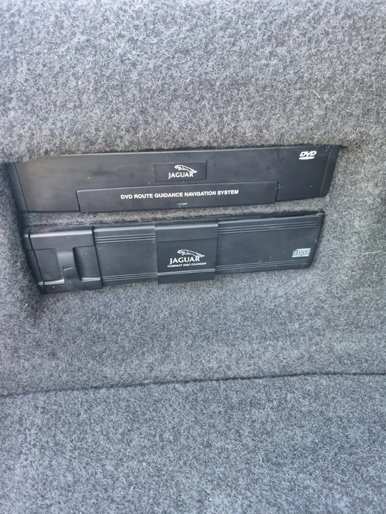 2000 Jaguar X308 XJR - Image 8 of 24