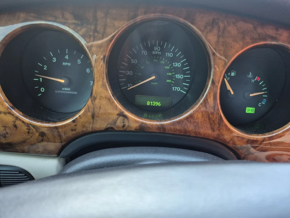2000 Jaguar X308 XJR - Image 15 of 24