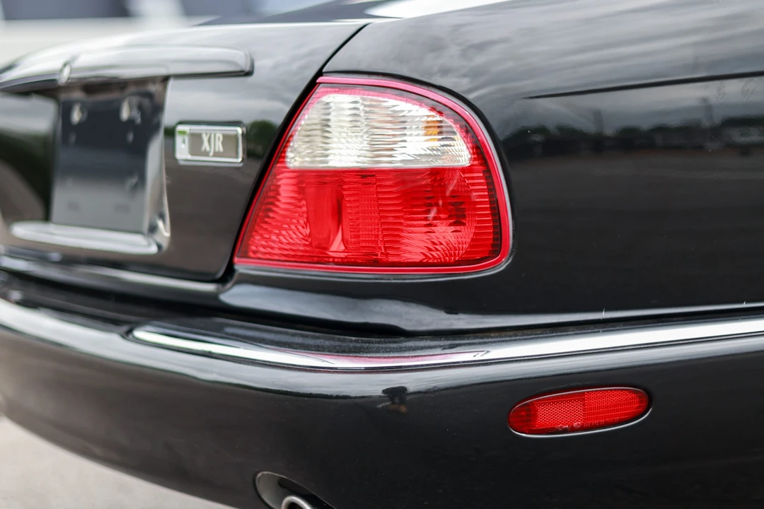 2000 Jaguar X308 XJR - Image 28 of 31