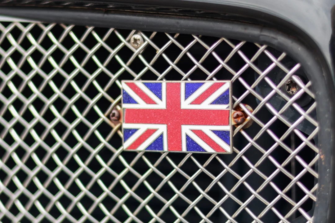 2000 Jaguar X308 XJR - Image 12 of 31