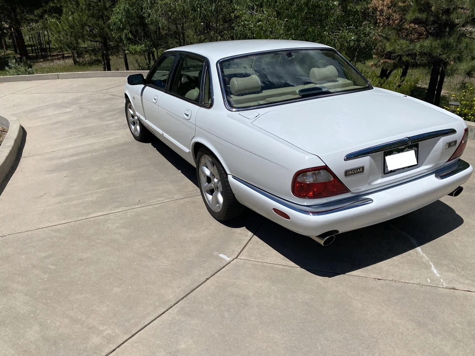2000 Jaguar X308 XJR - Image 7 of 14