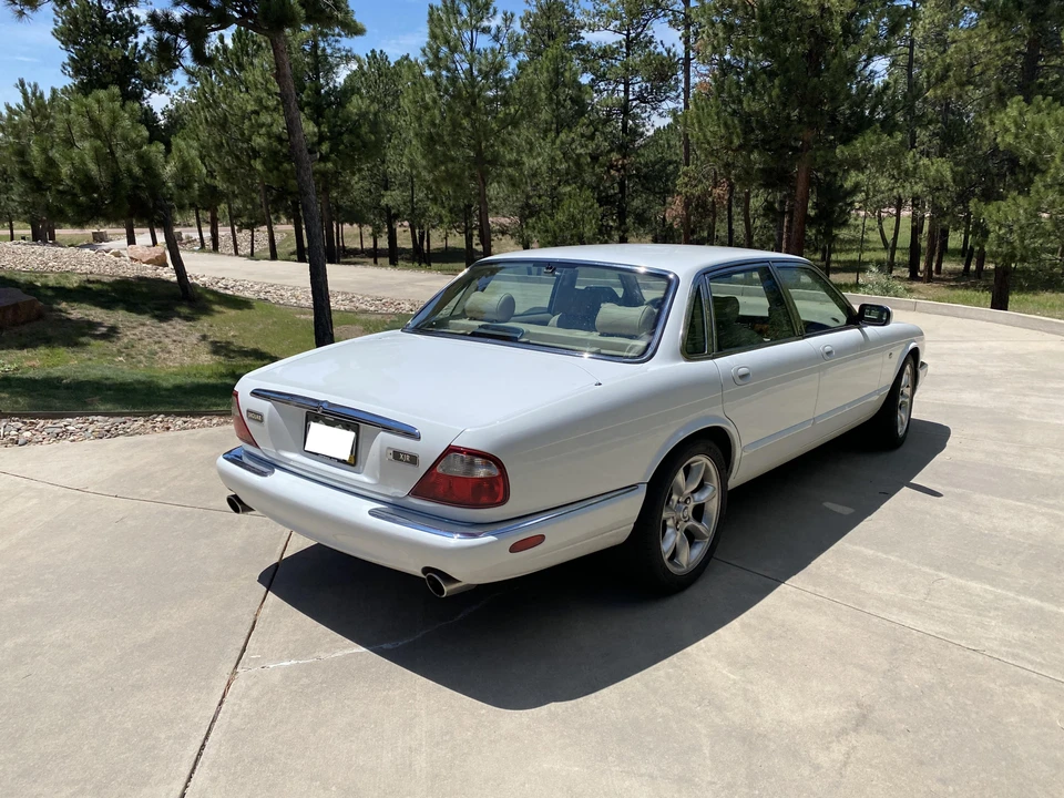 2000 Jaguar X308 XJR - Image 12 of 14