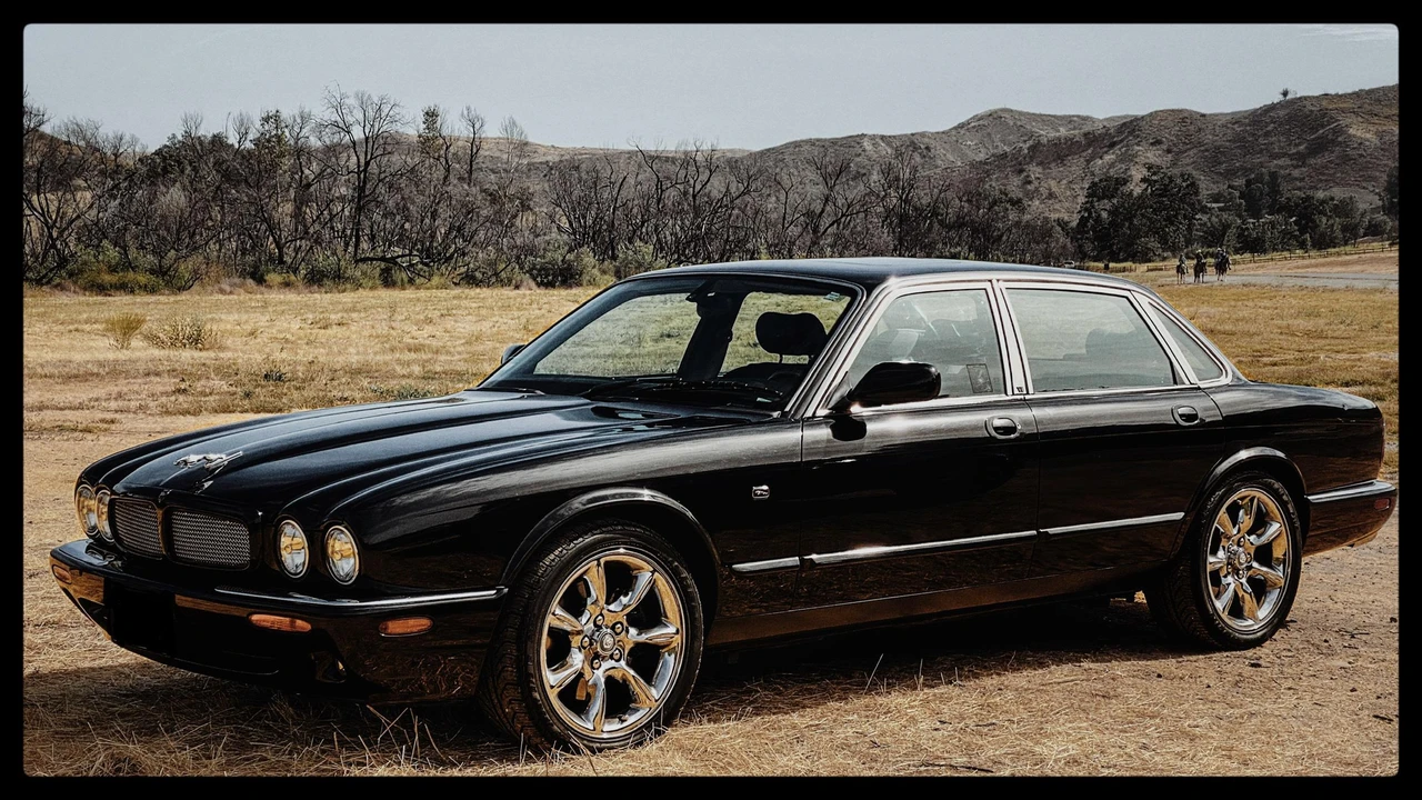 2000 Jaguar X308 XJR - Image 6 of 31
