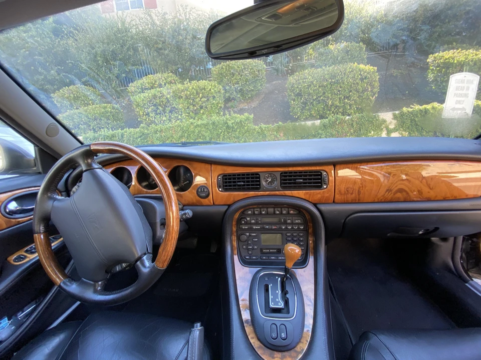 2000 Jaguar X308 XJR - Image 14 of 31