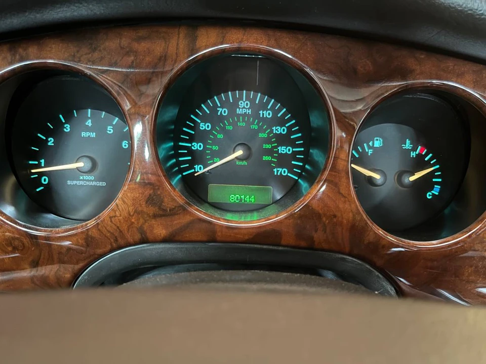2000 Jaguar X308 XJR - Image 12 of 23