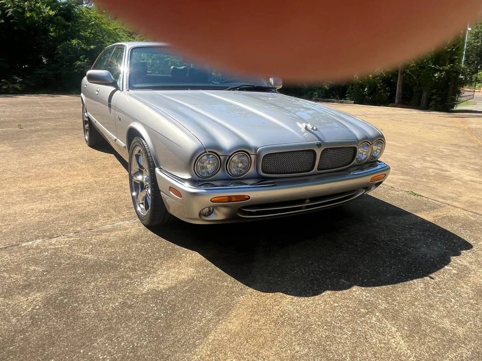 2000 Jaguar X308 XJR - Image 4 of 23