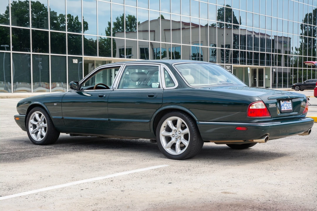 2000 Jaguar X308 XJR - Image 8 of 31