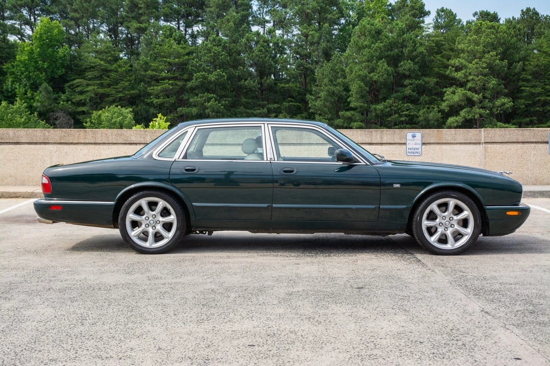 2000 Jaguar X308 XJR - Image 5 of 31