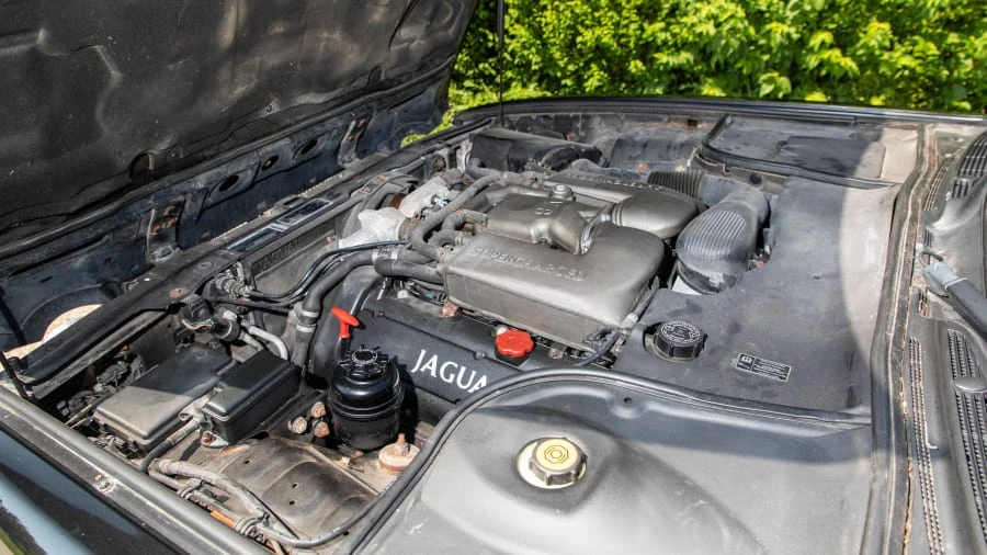 2000 Jaguar X308 XJR - Image 6 of 12