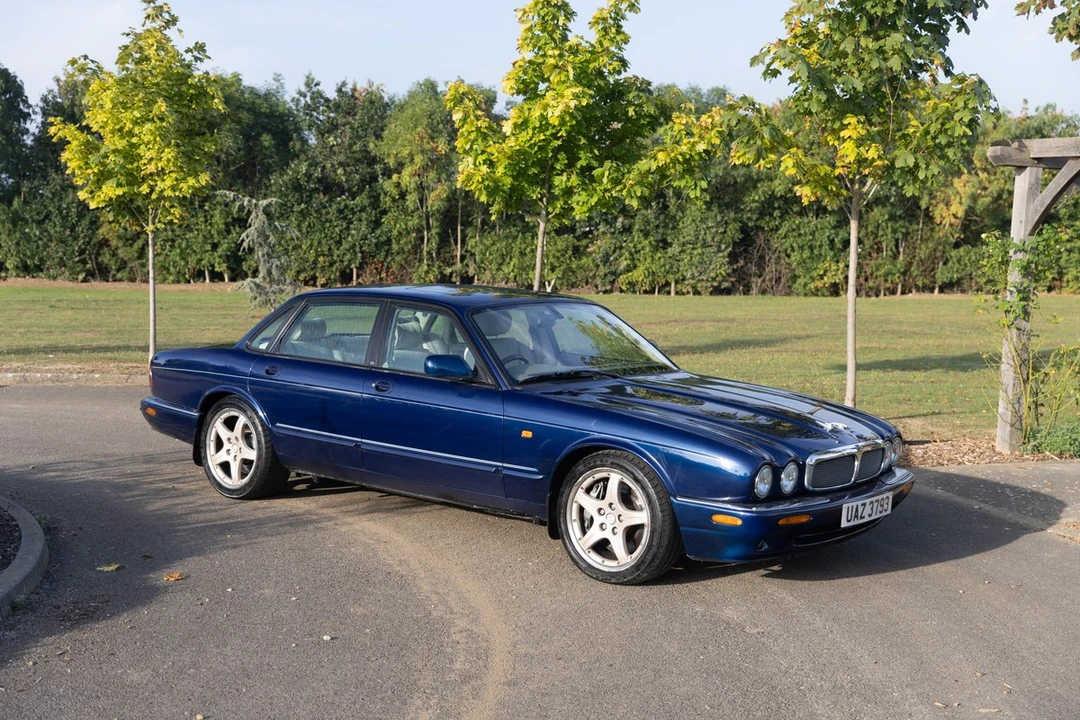 2000 Jaguar X308 XJR - Image 22 of 30