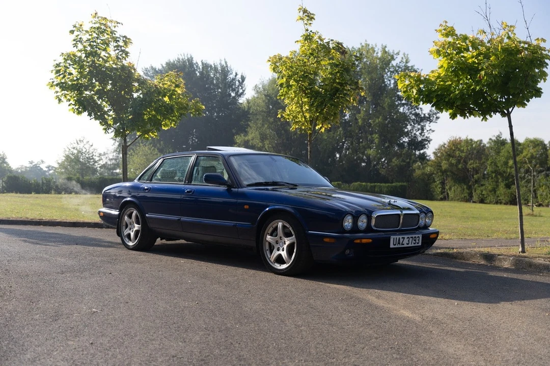 2000 Jaguar X308 XJR - Image 20 of 30