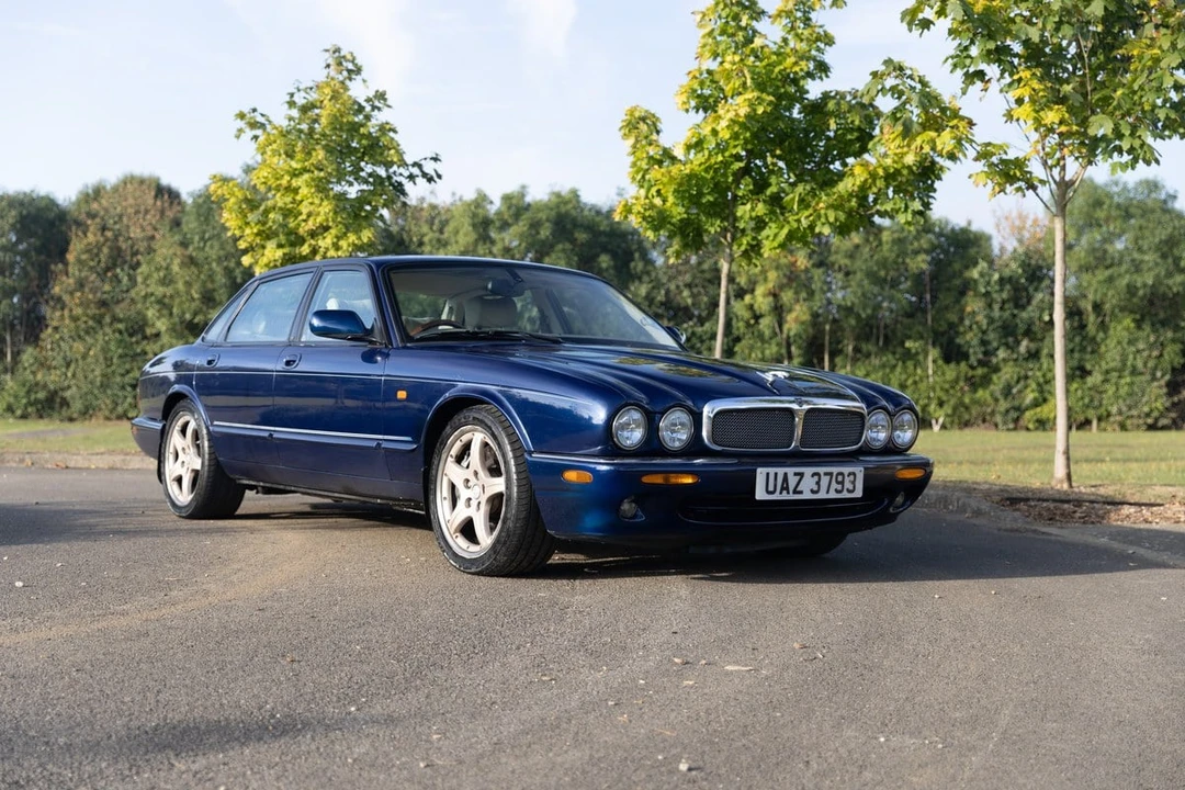 2000 Jaguar X308 XJR - Image 26 of 30