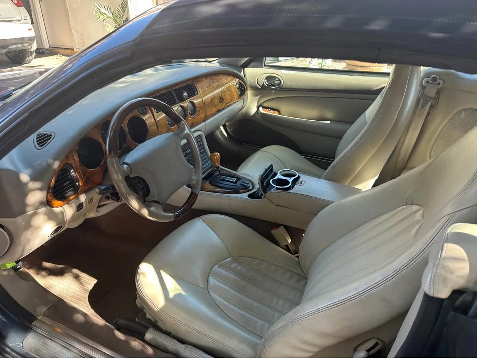 2000 Jaguar X100 XK8 - Image 7 of 10
