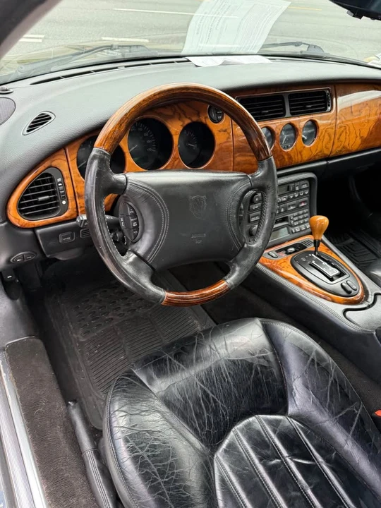 2000 Jaguar X100 XK8 - Image 9 of 13