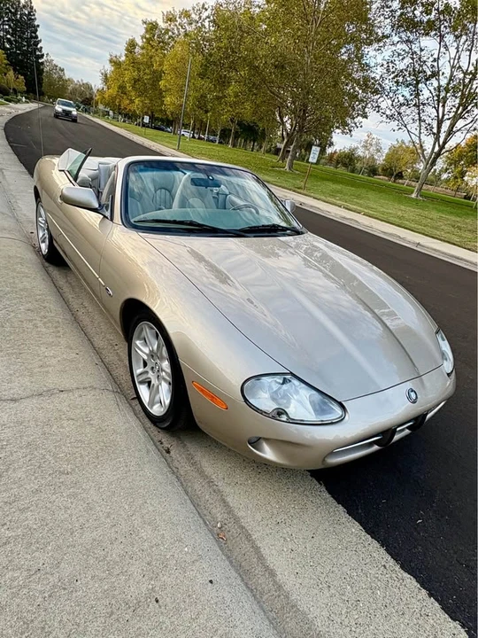 2000 Jaguar X100 XK8 - Image 3 of 19