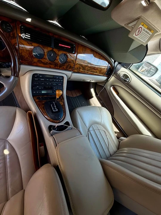 2000 Jaguar X100 XK8 - Image 7 of 7