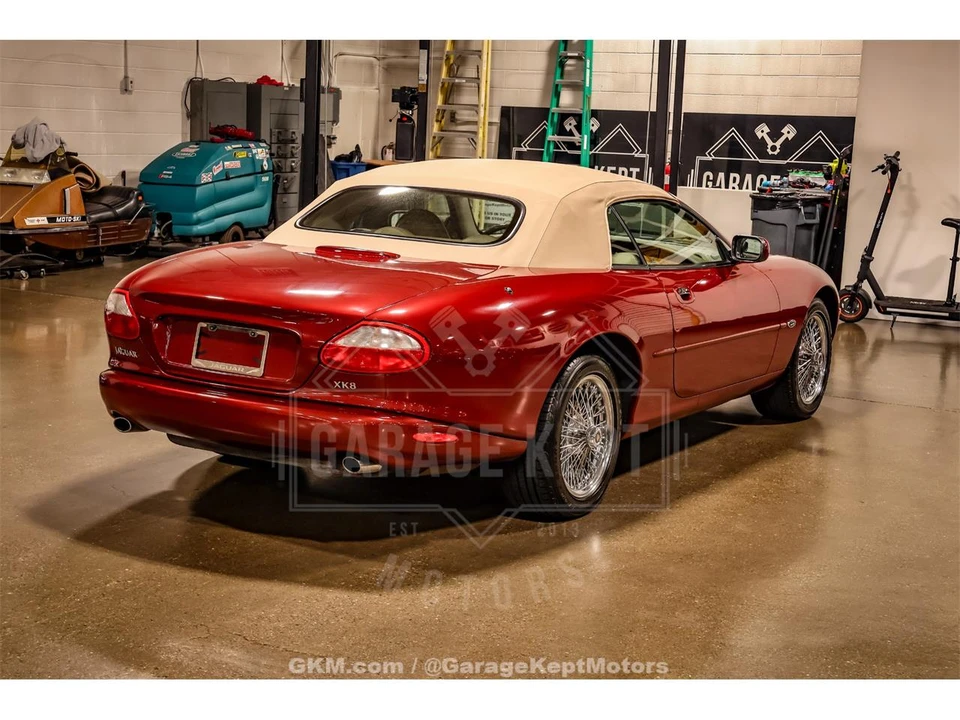 2000 Jaguar X100 XK8 - Image 7 of 31