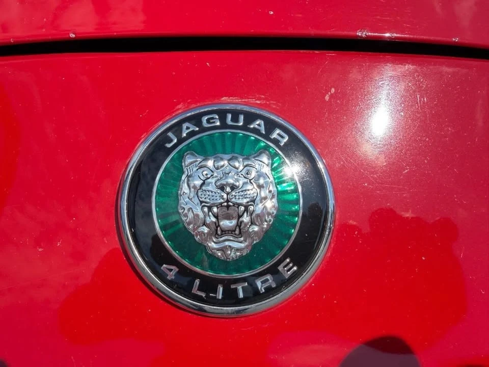 2000 Jaguar XK - Image 8 of 16