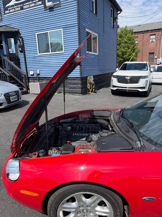 2000 Jaguar XK - Image 15 of 16