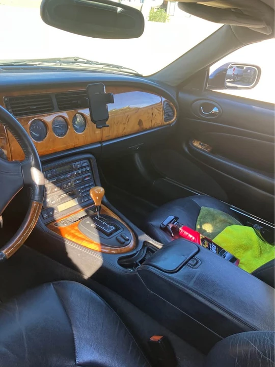 2000 Jaguar X100 XK8 - Image 11 of 18