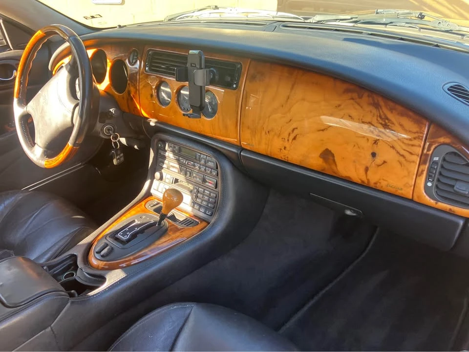 2000 Jaguar X100 XK8 - Image 9 of 18