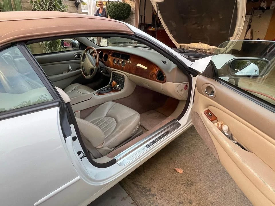 2000 Jaguar X100 XK8 - Image 6 of 7