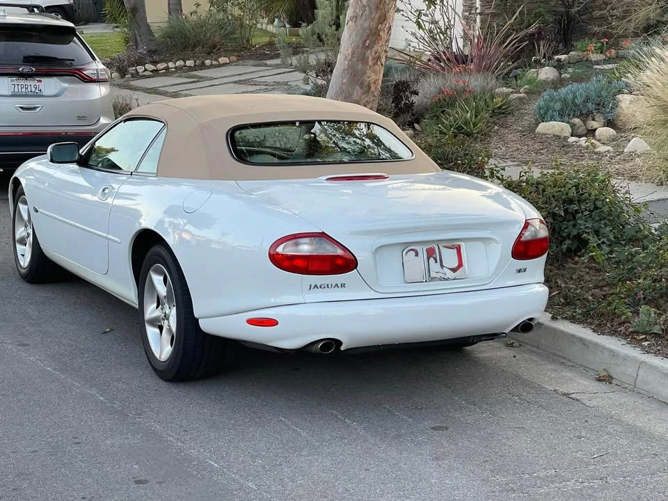 2000 Jaguar X100 XK8 - Image 2 of 7