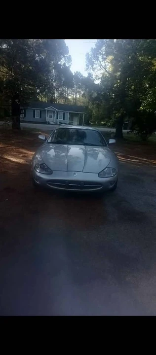 2000 Jaguar X100 XK8 - Image 3 of 12