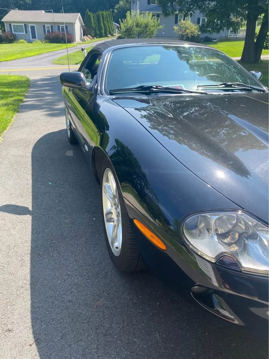 2000 Jaguar X100 XK8 - Image 2 of 7