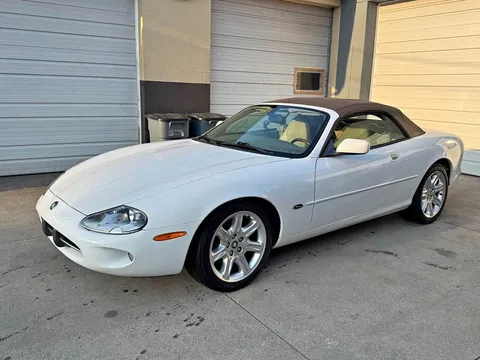 2000 Jaguar XK XK8 Convertible 2D