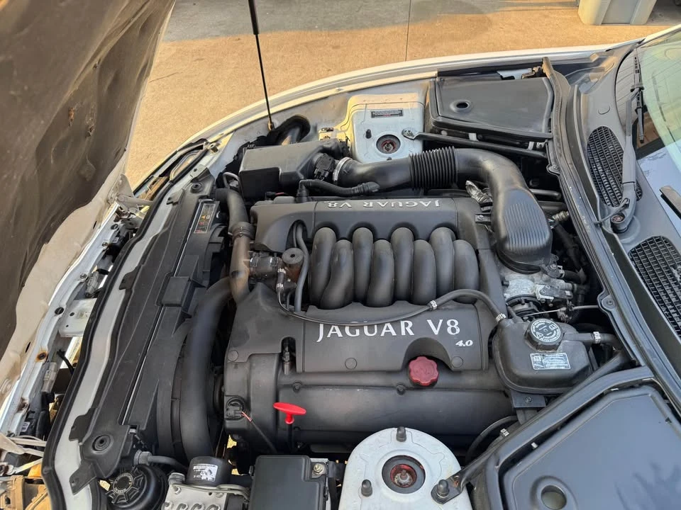 2000 Jaguar X100 XK8 - Image 9 of 9