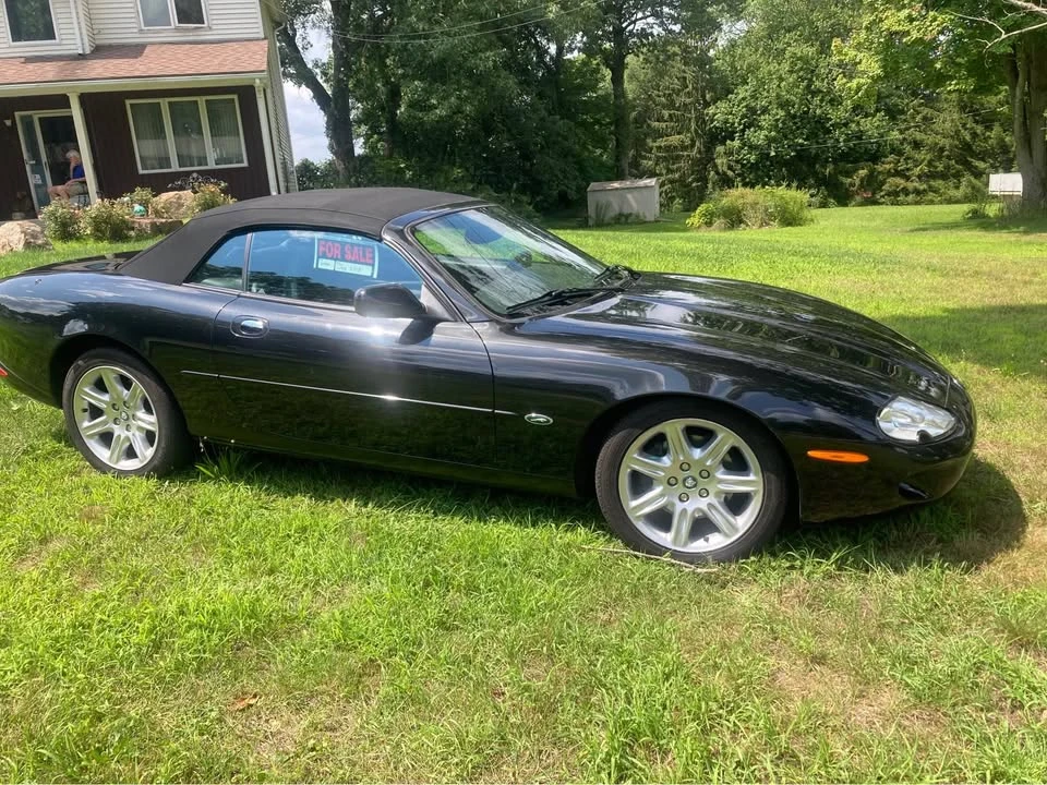 2000 Jaguar X100 XK8 - Image 2 of 3
