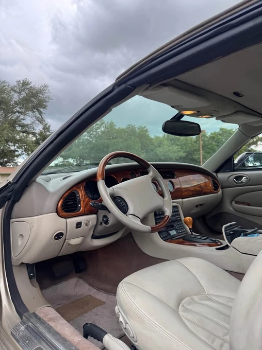 2000 Jaguar X100 XK8 - Image 11 of 13