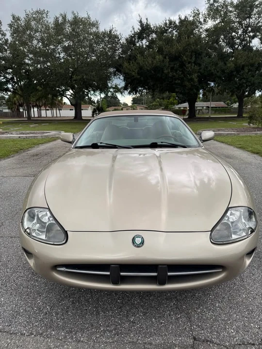 2000 Jaguar X100 XK8 - Image 2 of 13