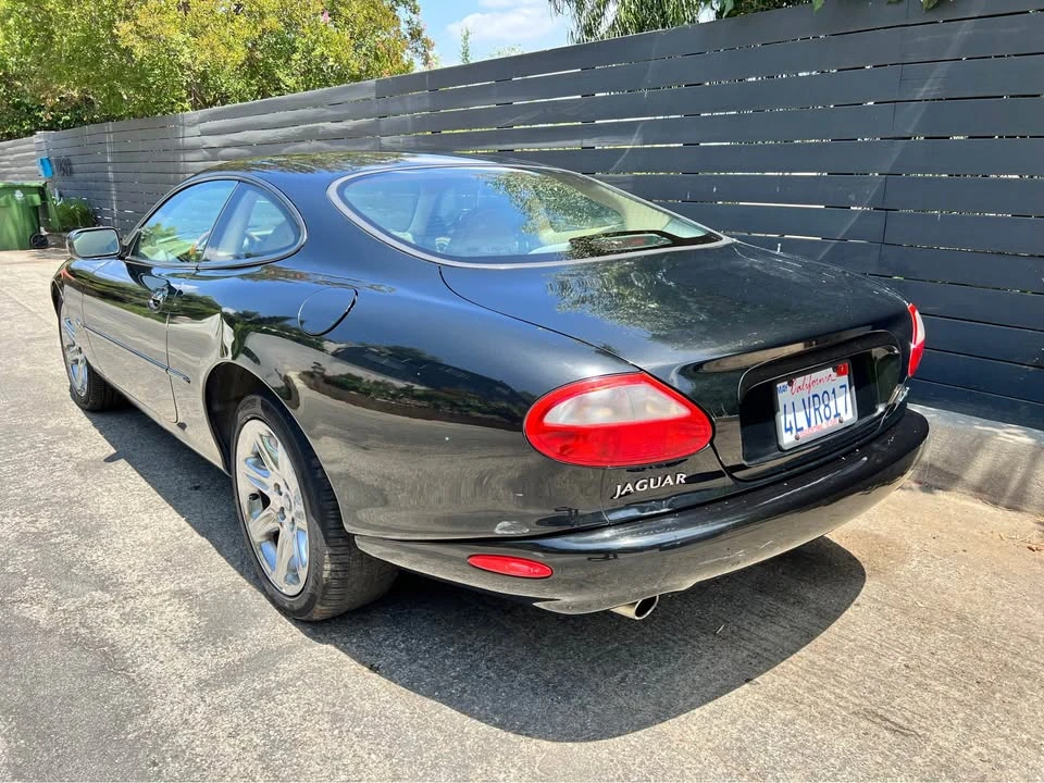 2000 Jaguar X100 XK8 - Image 4 of 9