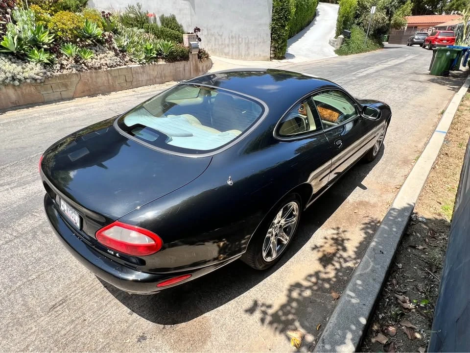 2000 Jaguar X100 XK8 - Image 3 of 9